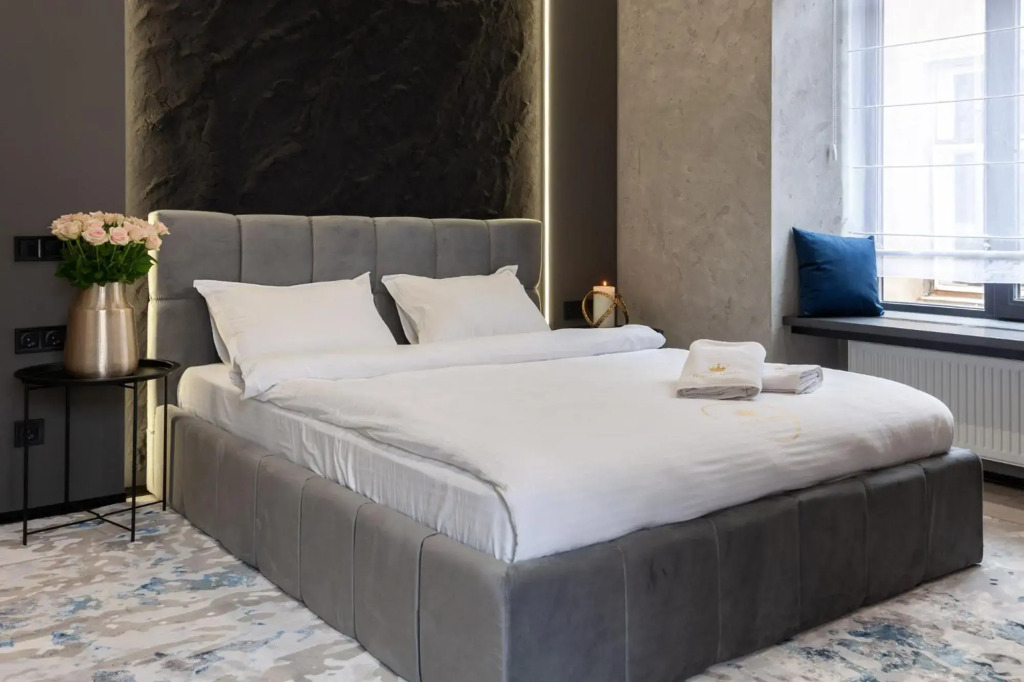 Royal apartment on Balabana 23