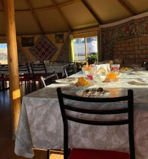 Yurt camp Sonun