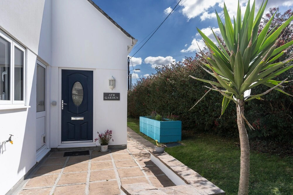 Ayr Garden