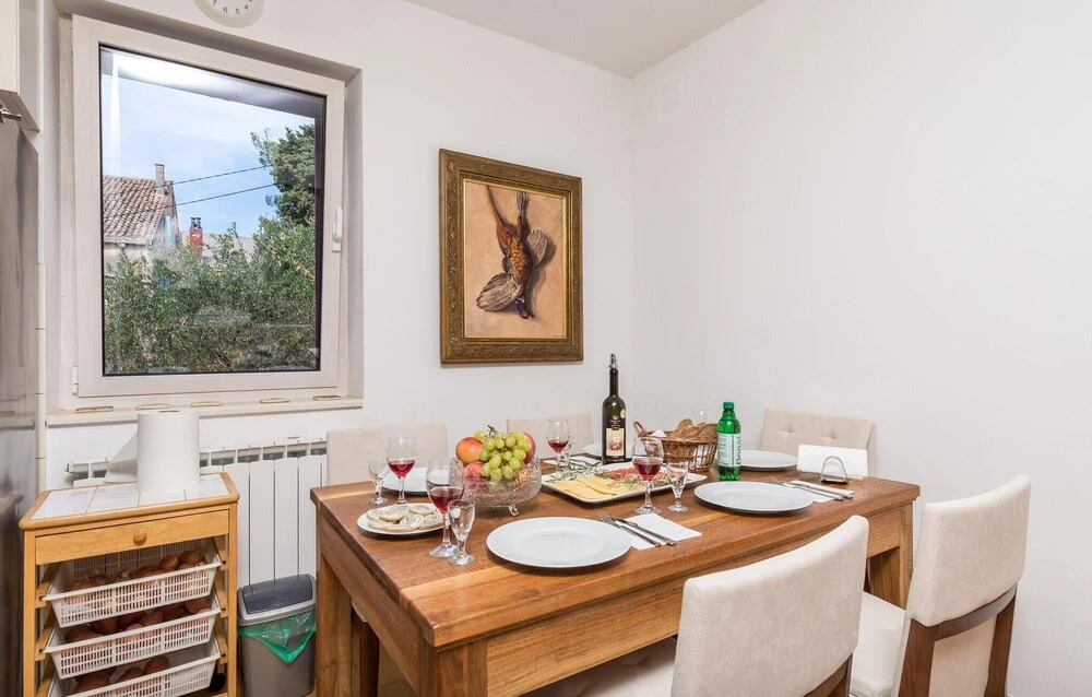 Nice Apartment in Veli Losinj With 3 Bedrooms and Wifi