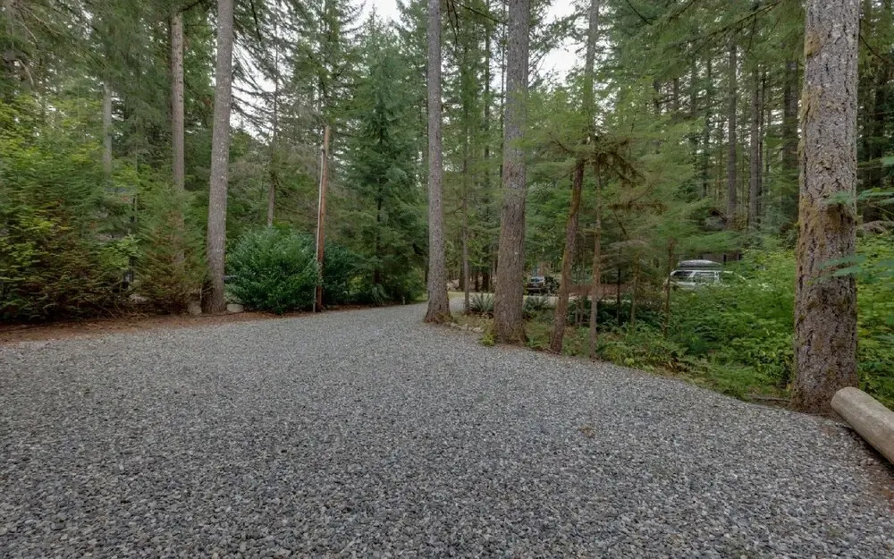 52GS - Hot Tub - WiFi - Pets Ok - Wood Stove - Sleeps 6
