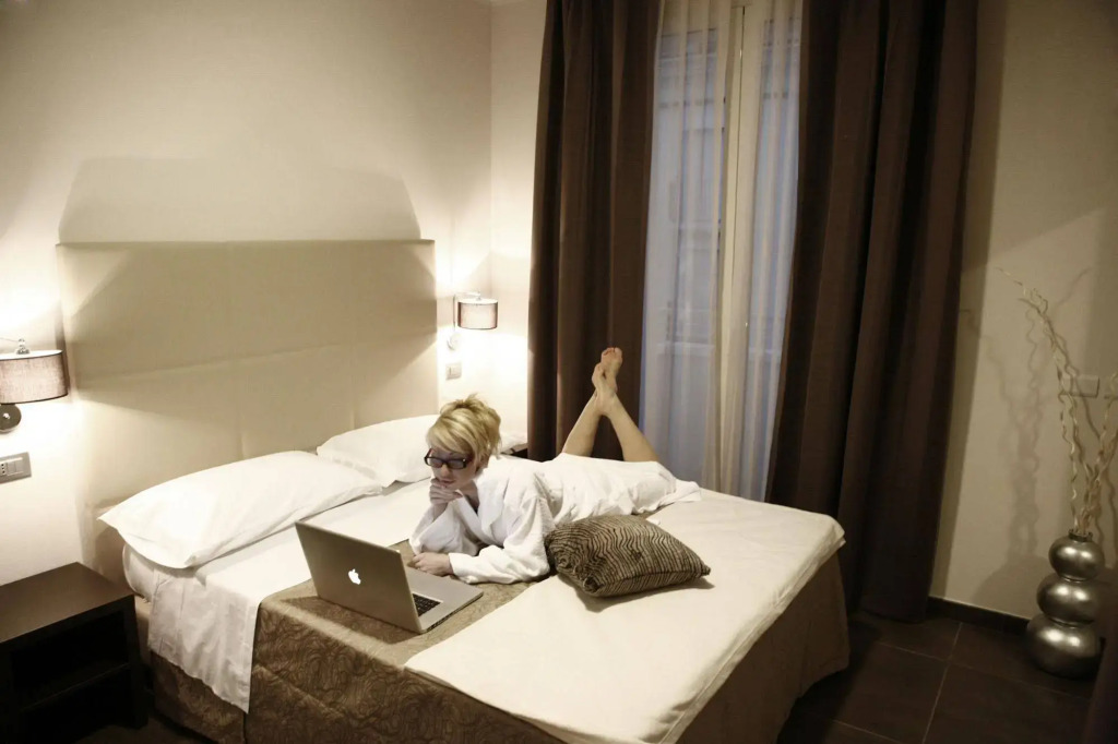 Gimmi Hotel