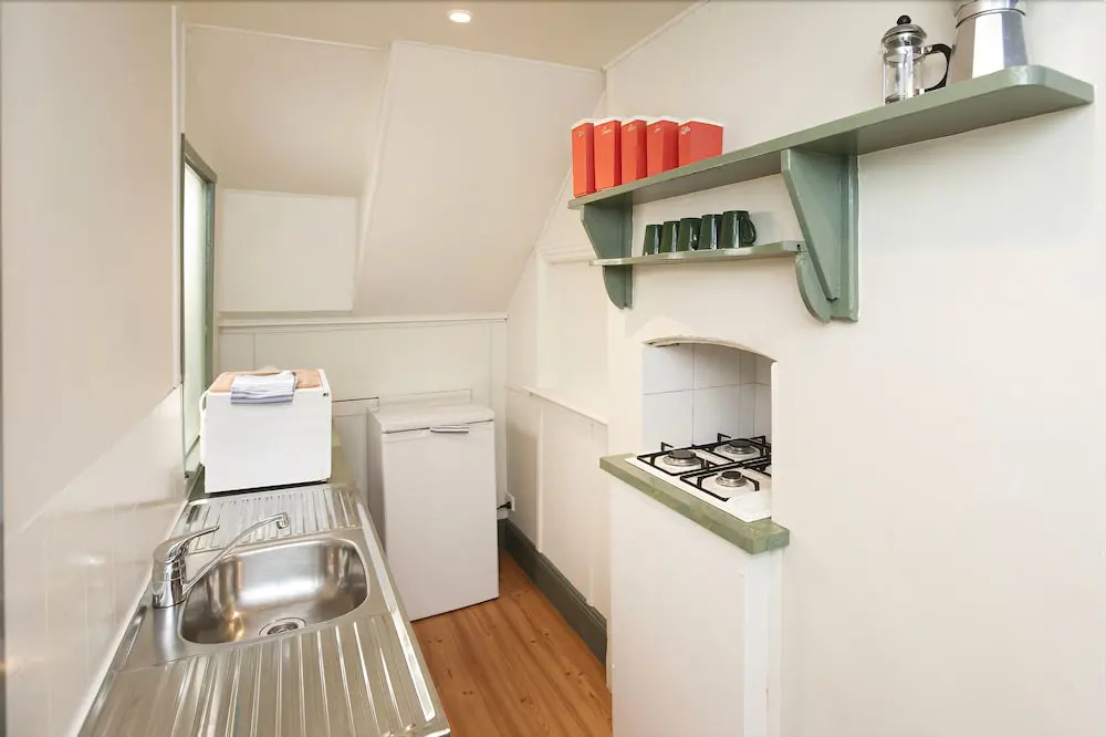 Ballarat Station Apartments Queen Studio with Spa