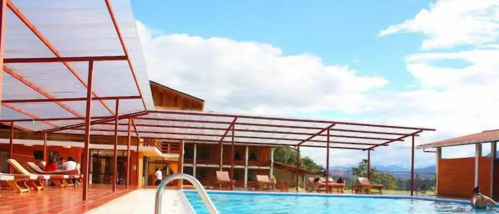 Hosteria Farallon
