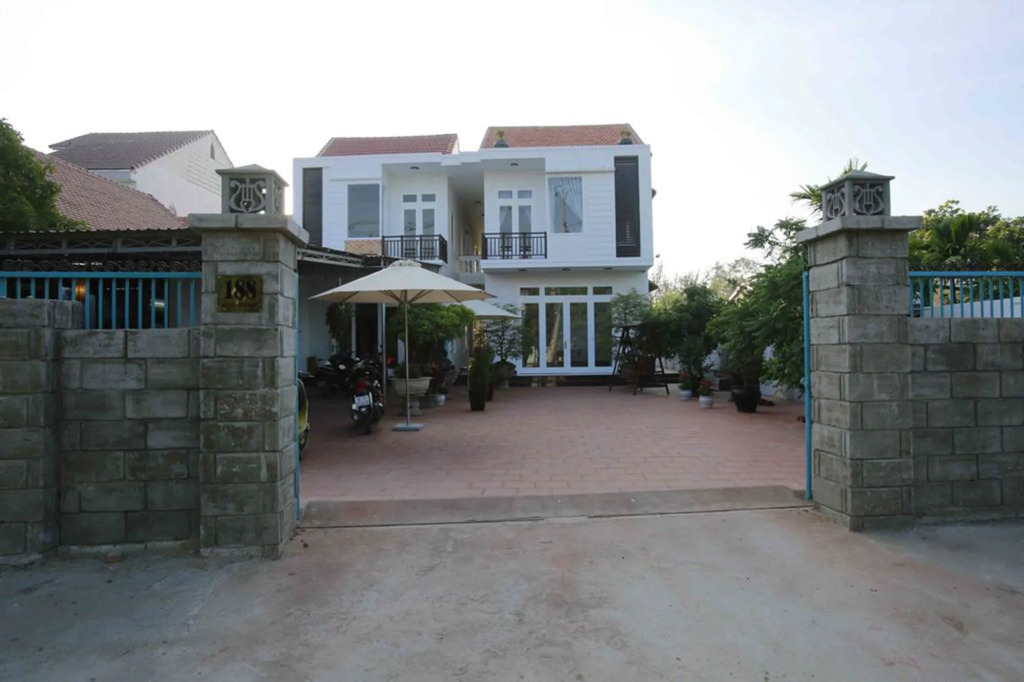 Basil Homestay
