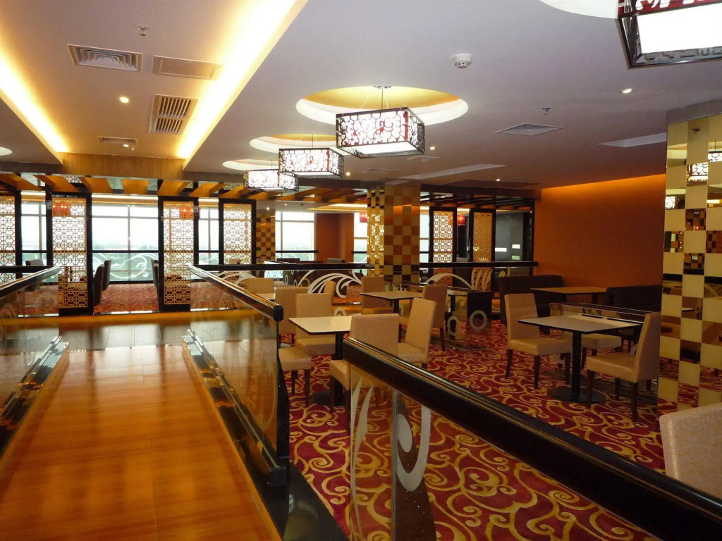 YiFeng Hotel