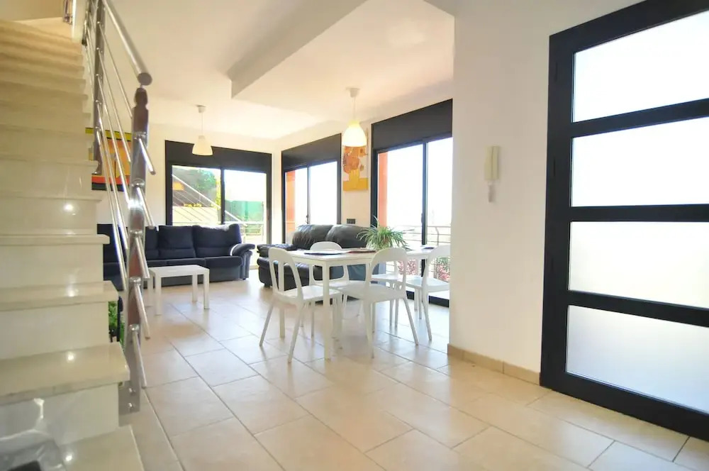 HomeHolidaysRentals Eugene - Costa Barcelona