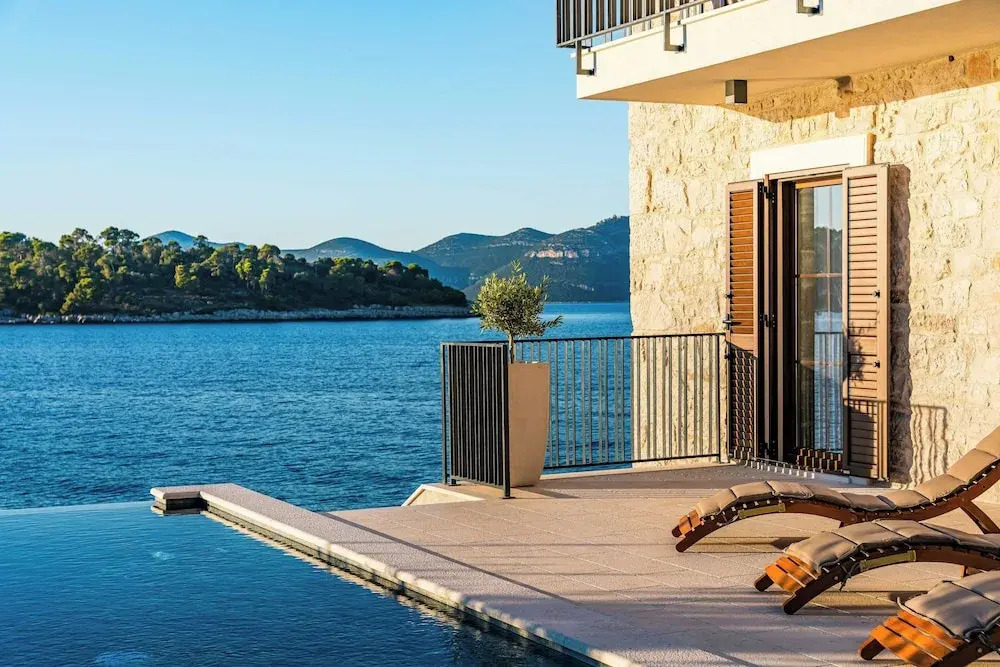 Sea front Villa Draga - infinity pool