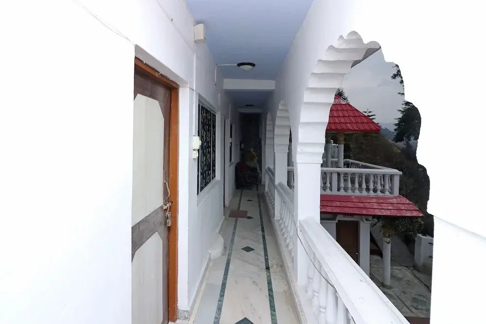 Oyo 29782 Himalayan Retreat Neelkantha