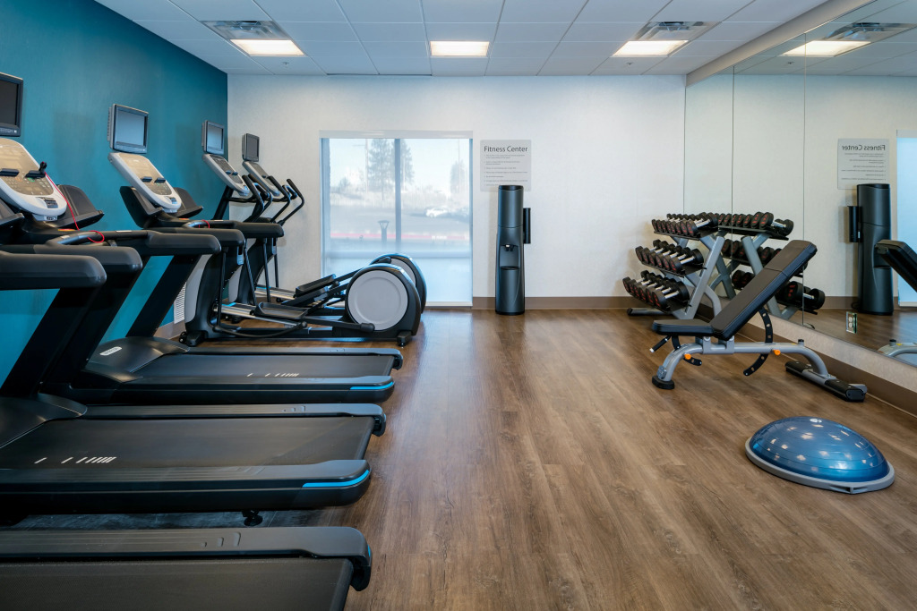 Holiday Inn Express & Suites - Bend South by IHG