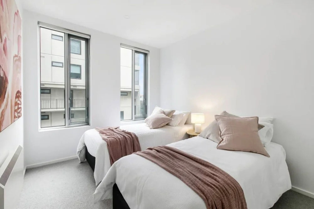 Beach Street Luxury 3 Bed With Beach Bay Views