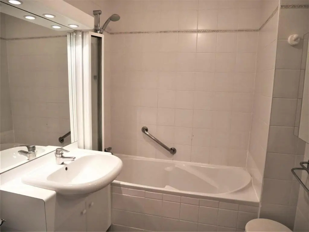 Appartement Quiberon, 1 pièce, 2 personnes - FR-1-478-47