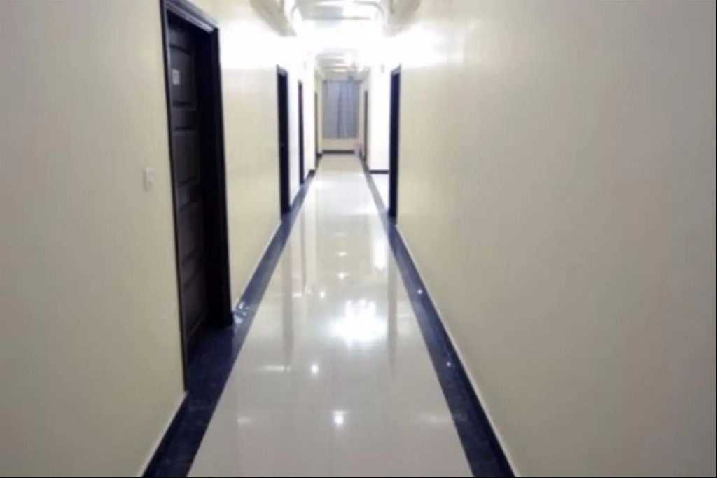 Capital O 9235 Hotel Nayyar