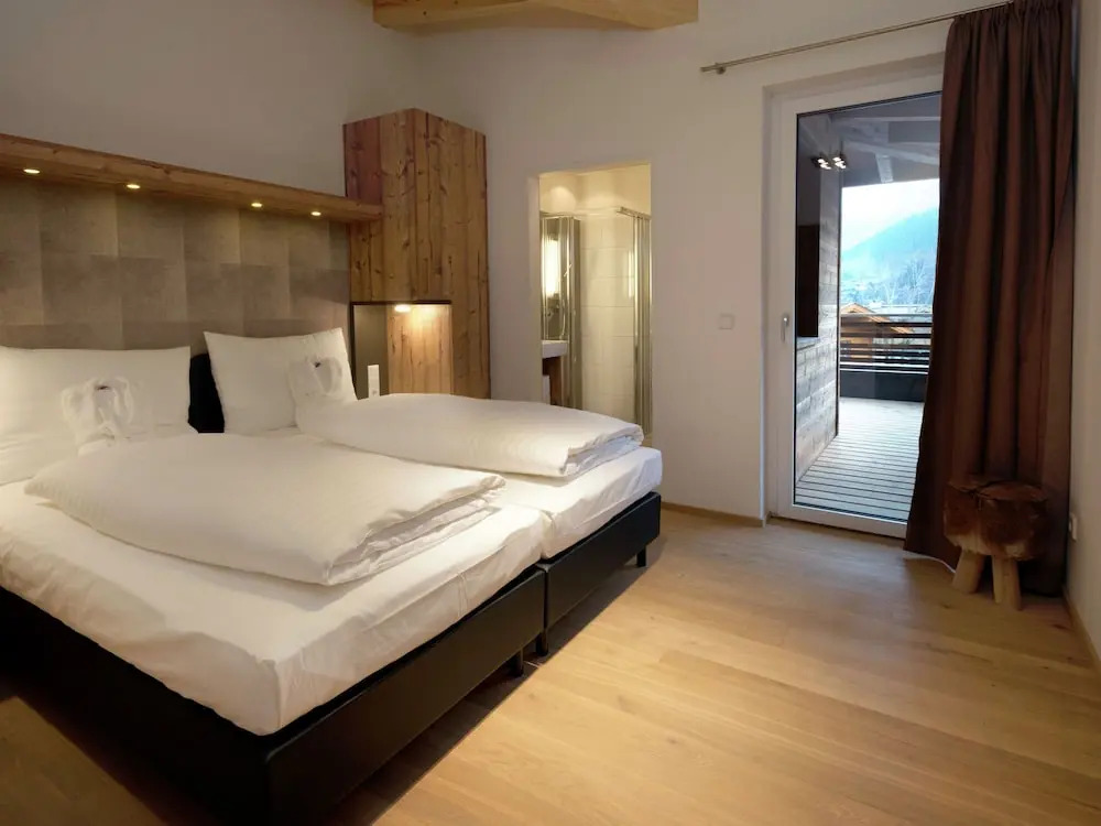 Penthouse Apartment Near Lake in Zell Em See