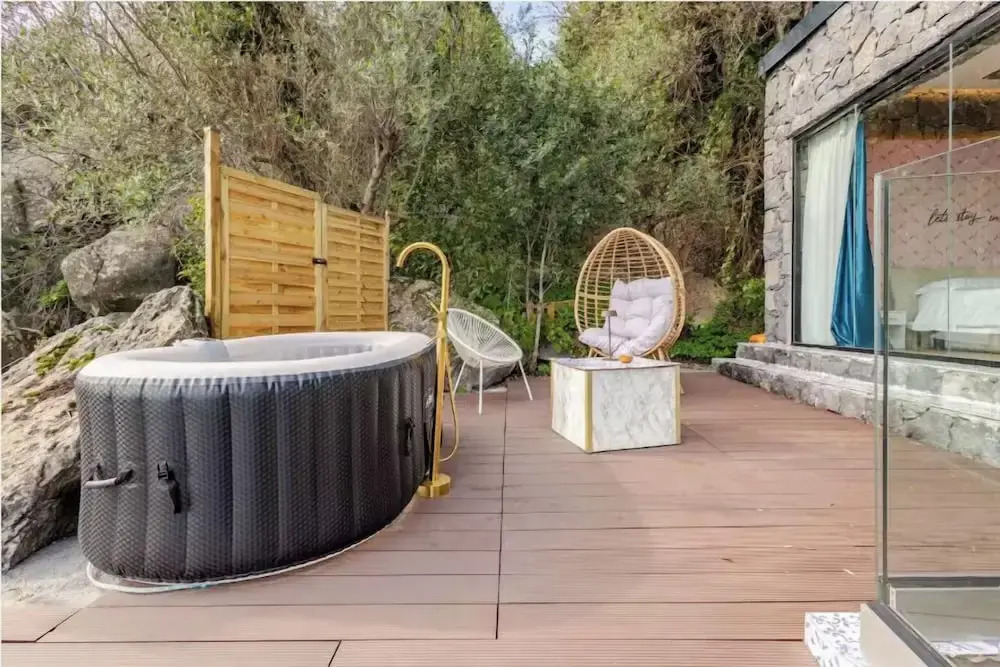 Dolce Lava - Natural Luxury Experience