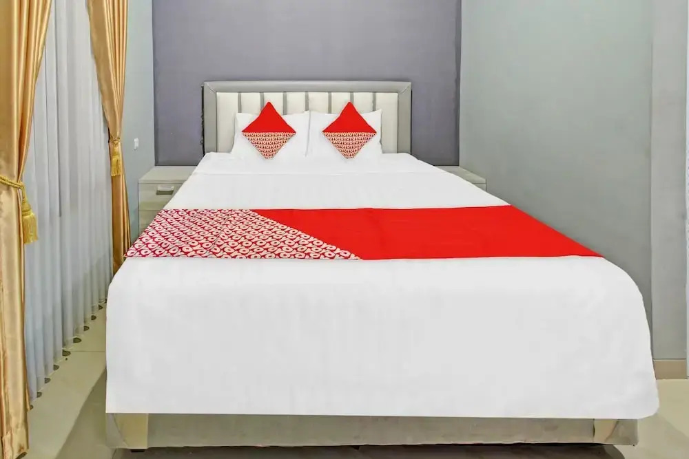 Super OYO 90767 Gm Guest House
