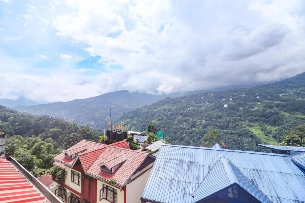 FabHotel Kutighar Regency