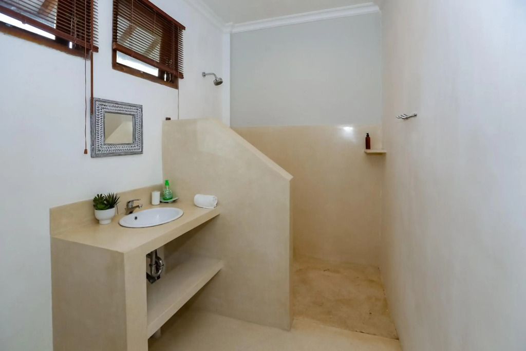 3 Bedroom Private House