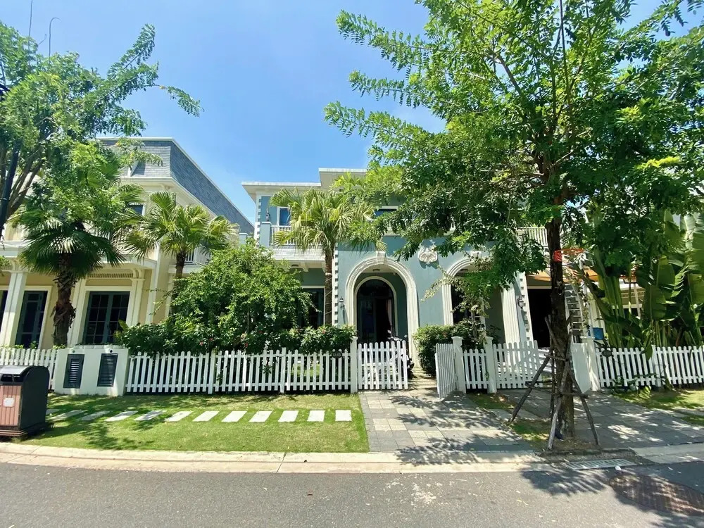 Wonderland Royal Mansions Ho Tram