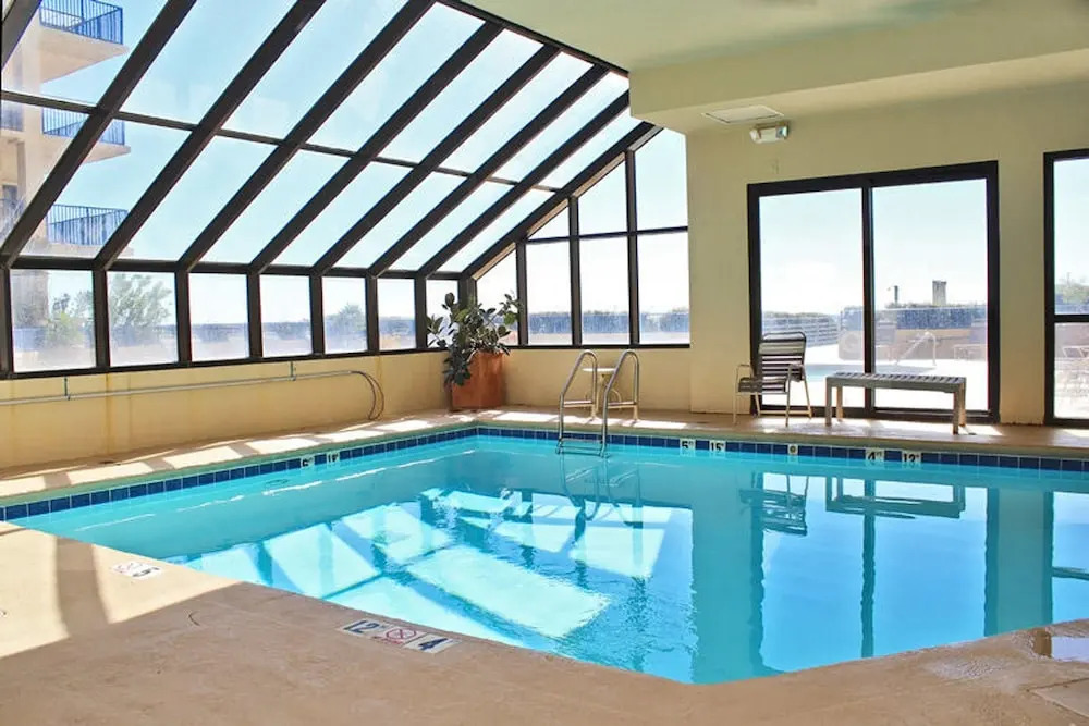 Four Seasons 403E By Youngs Suncoast
