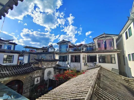 Yunnan Heart · Yoran Bookyard Realm Boutique Stay (Dali Erhai Cai Village)