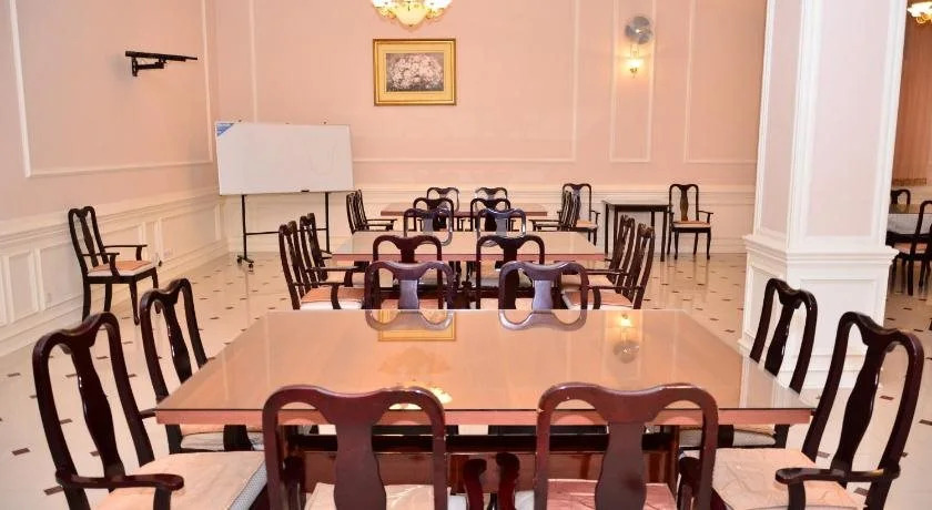 Konstantin Hotel