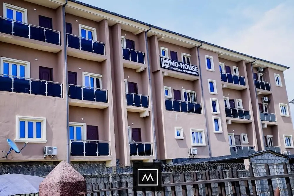 Mo-House Hotels and Apartments