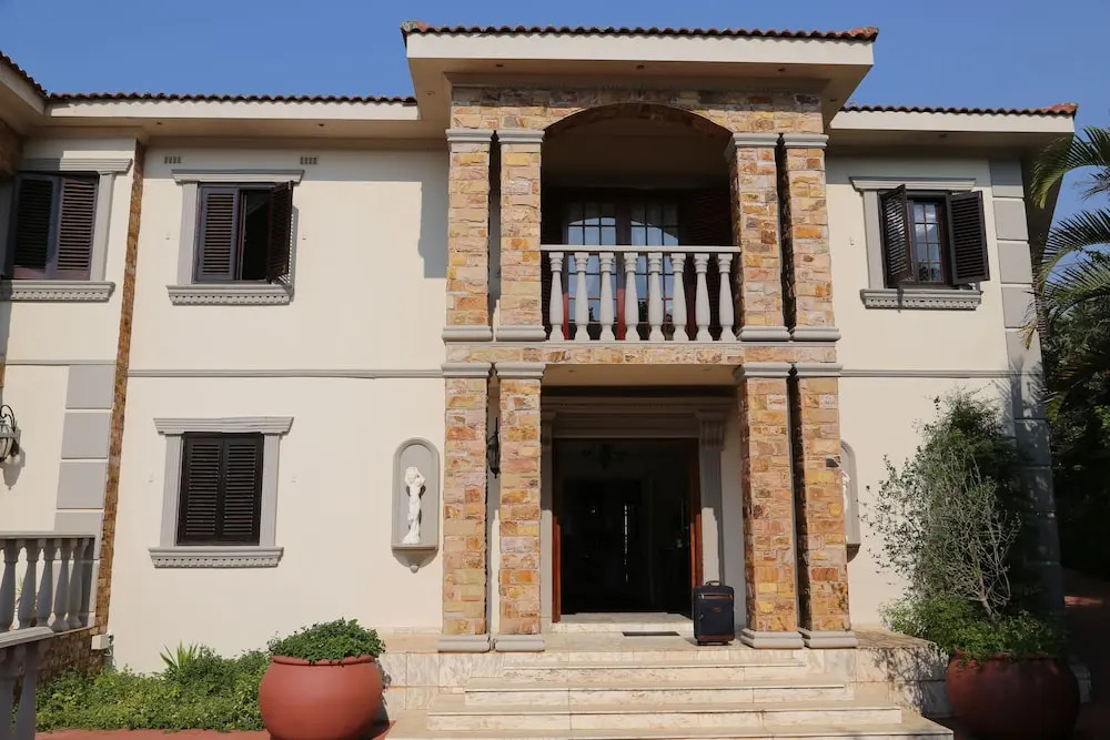 Villa Anastasia B and B