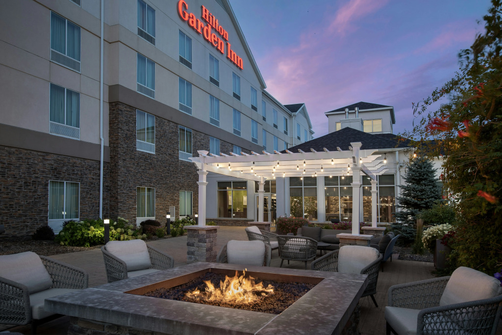 Hilton Garden Inn Cedar Falls Conference Center