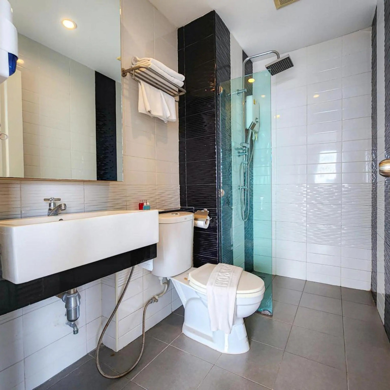 O2 Hotel Maesot
