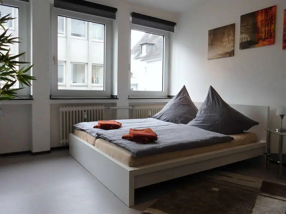 Star Apartments Cologne - Ecke Brunostrasse