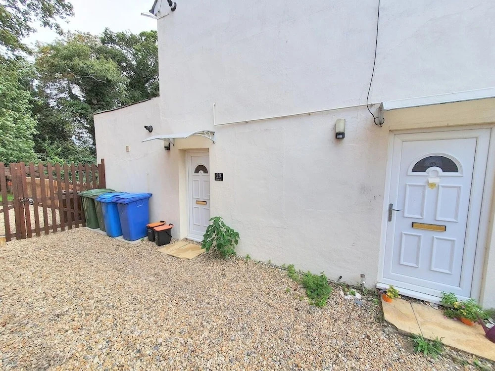 2-bed Flat With Superfast Wi-fi DW Lettings 29br