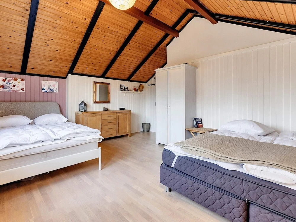 9 Person Holiday Home in Praesto