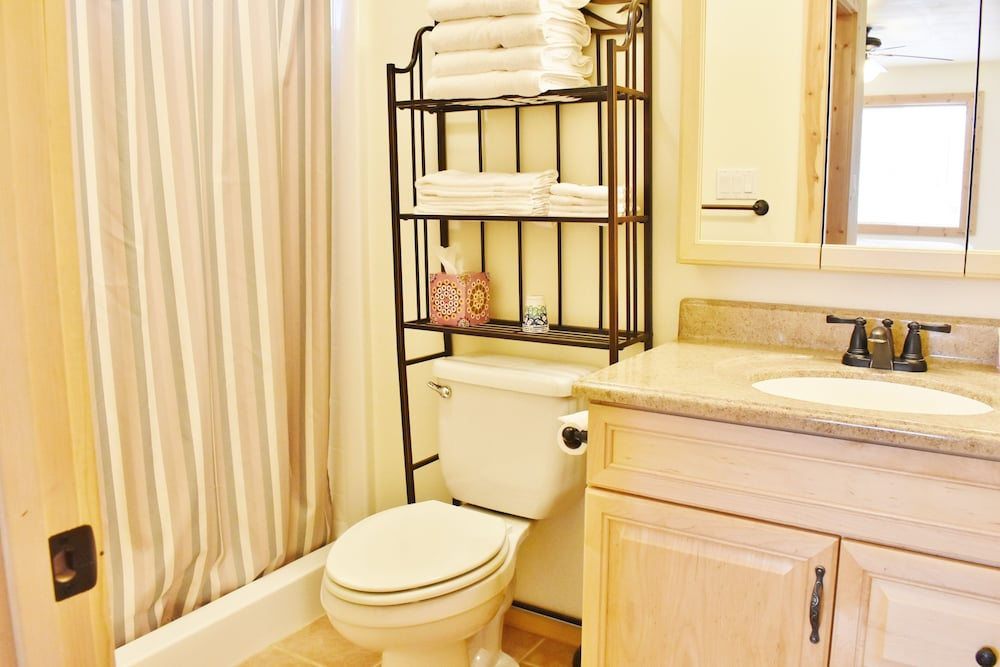 Arrowhead Country Cabins