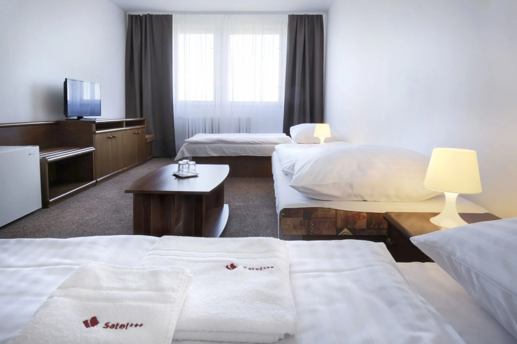 Hotel SATEL