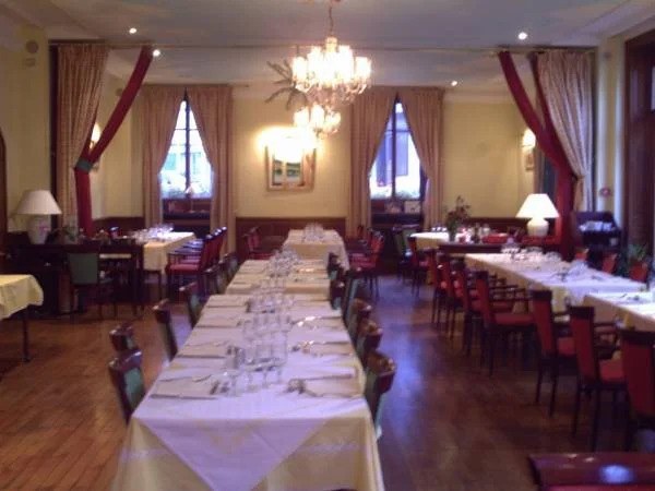 Hotel De La Poste