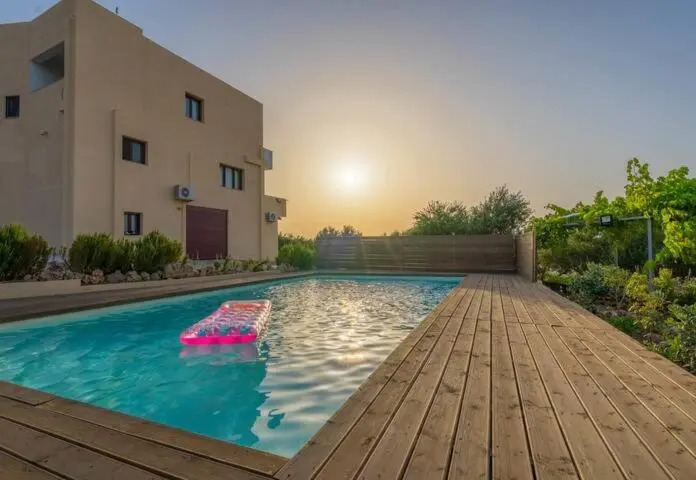 Fuego Sagrado Retreat-Your Poolside Getaway