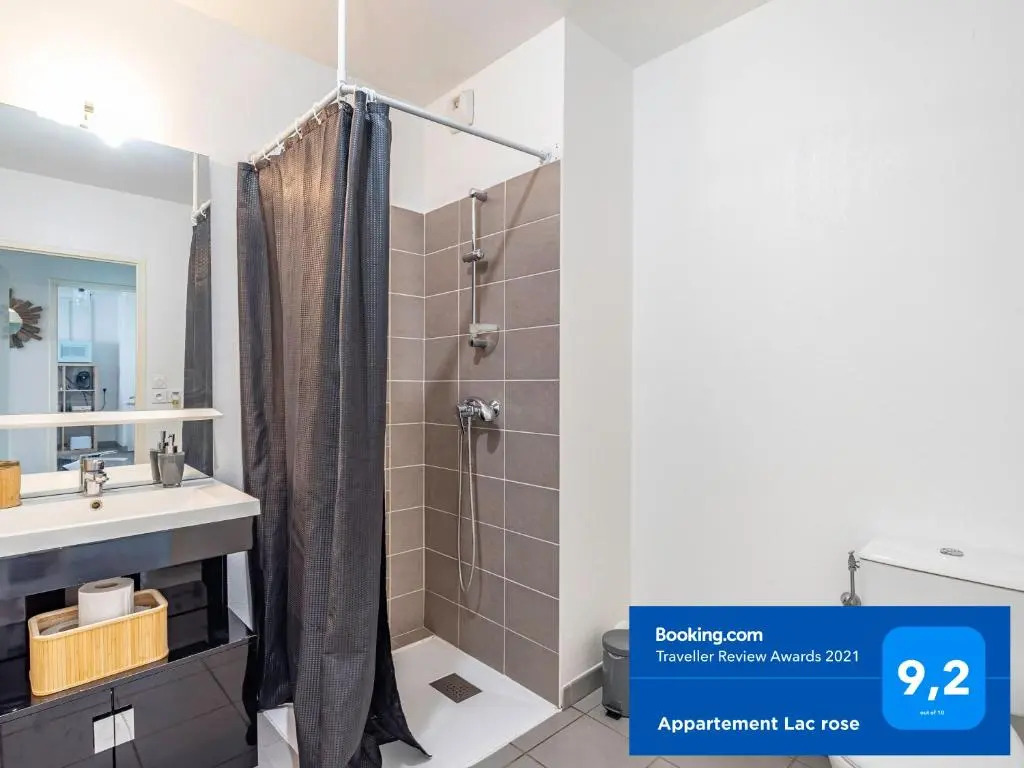 Appartement Lac rose - Parking, Métro, jusqu'à 4 personnes