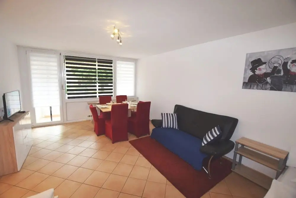 AB Apartment 85