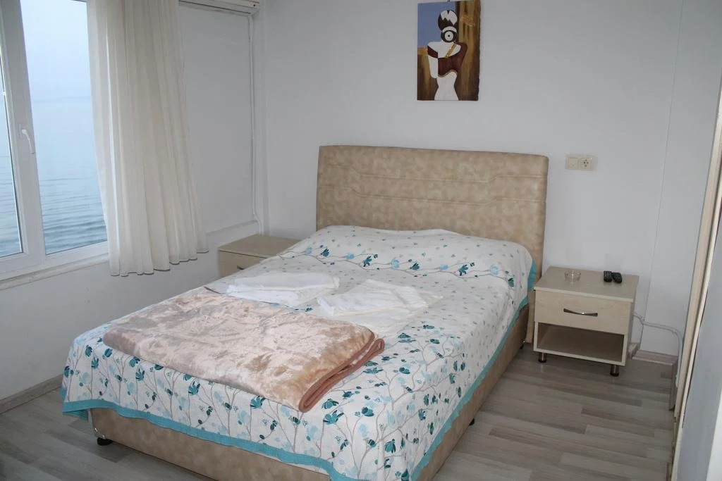 Kirmizi Yali Motel