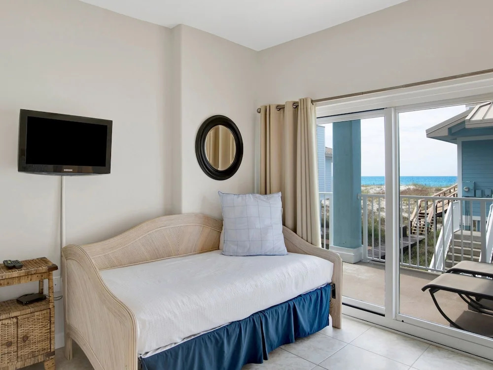 Portside Villas #4