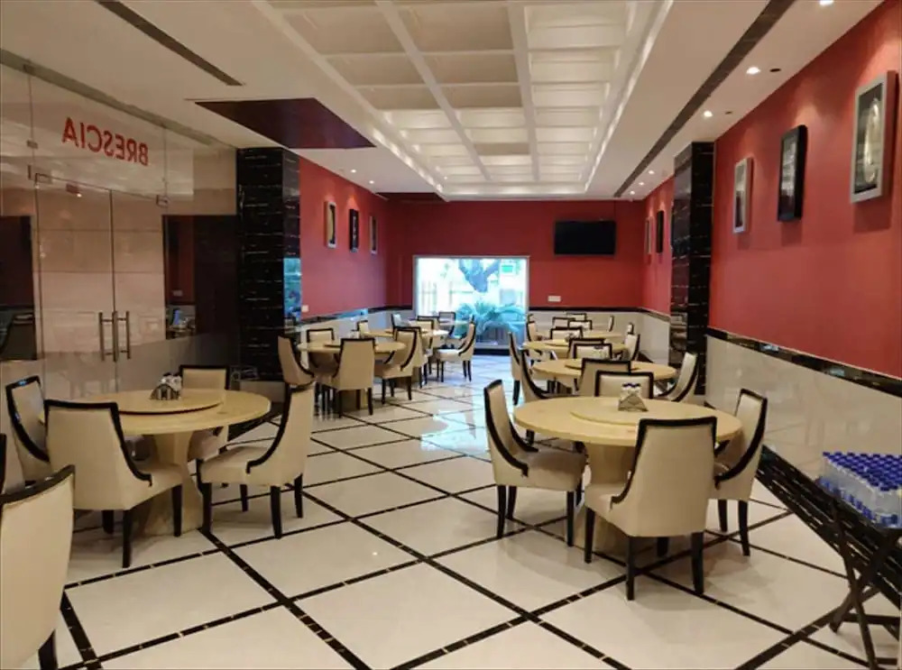 Venizia Sarovar Portico