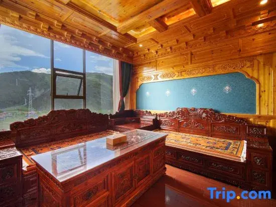 Xinduqiao Yikai Boutique Homestay
