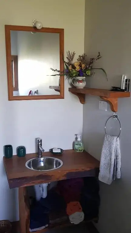Kowhatu Estate