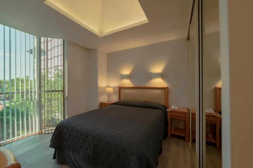 Suites Arquimedes 33