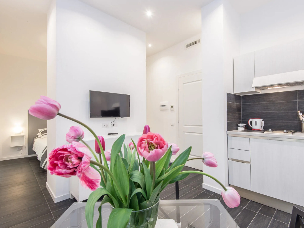 Residenza Ottaviano 105 by Hili