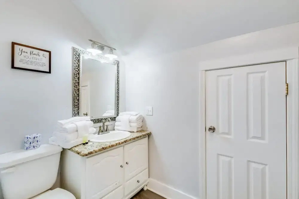 Sel De Vie 6 BR Sleeps 18 dog Friendly