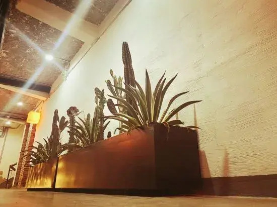 Door Woodworks Homestay