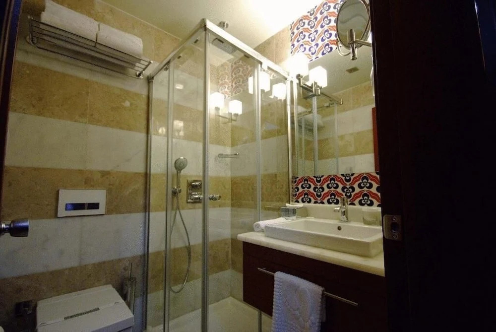 Dareyn Hotel