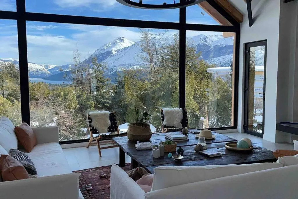 Imponente casa en Arelauquen Golf & Country Club